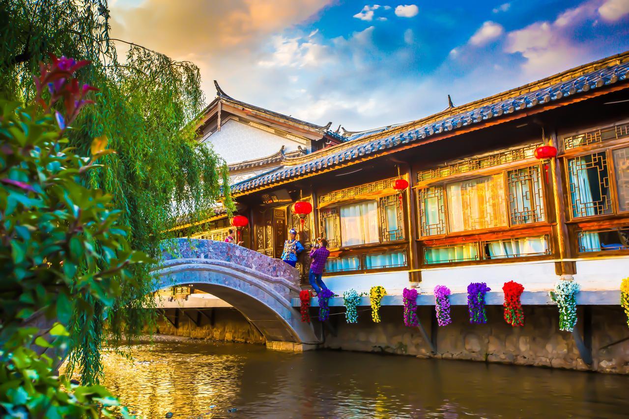 Love Cloud Boutique Chain Hotel In The Water Side Li-ťiang Exteriér fotografie