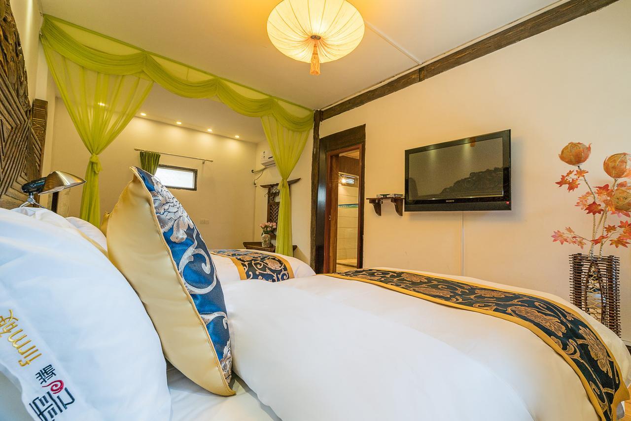 Love Cloud Boutique Chain Hotel In The Water Side Li-ťiang Exteriér fotografie